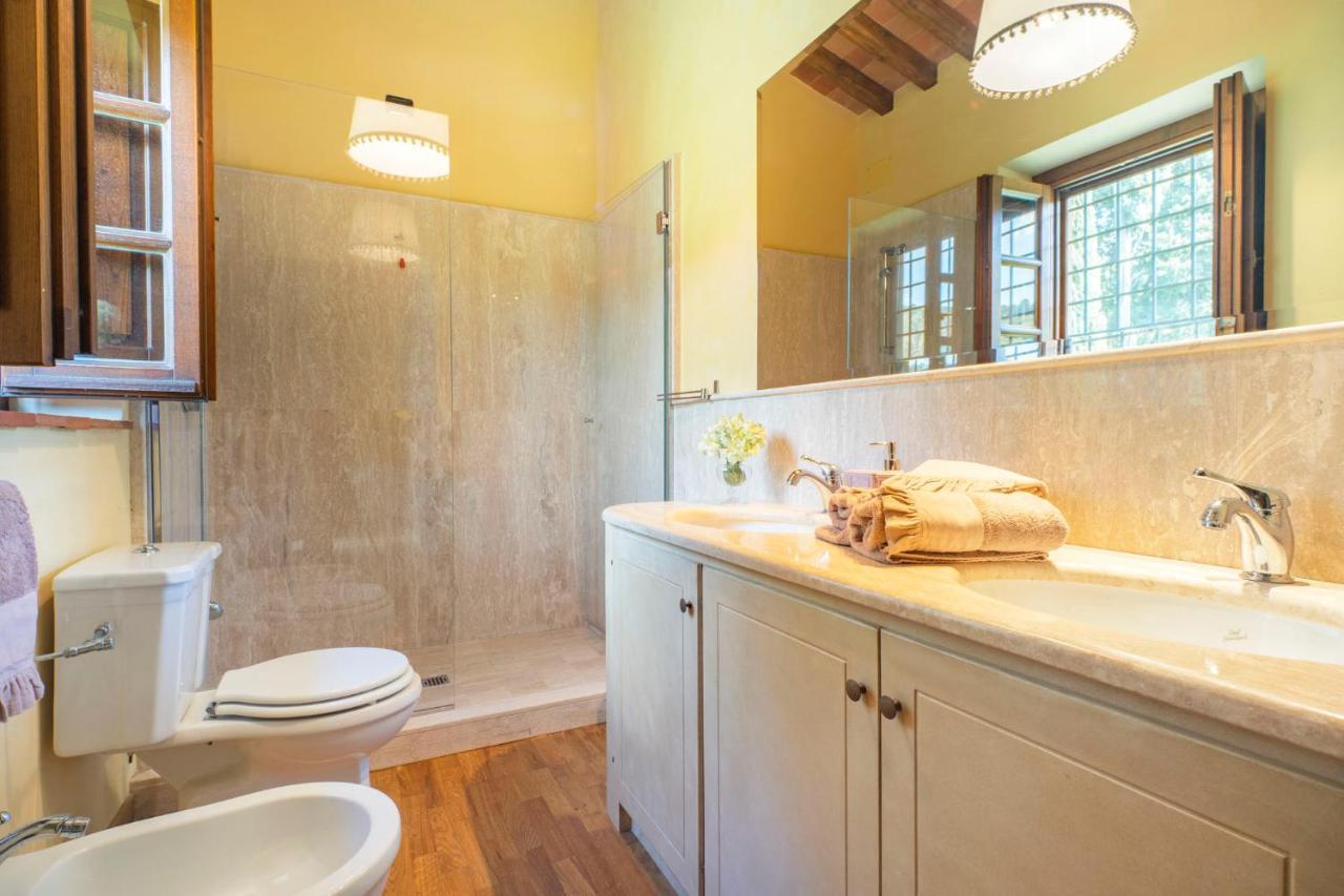 Casa Loretta, Your Luxurious Getaway With Stunning Views Nievole Exterior foto