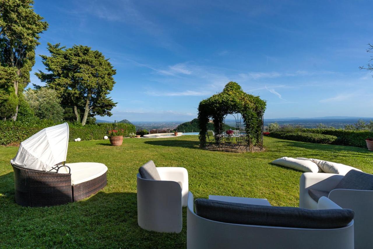 Casa Loretta, Your Luxurious Getaway With Stunning Views Nievole Exterior foto